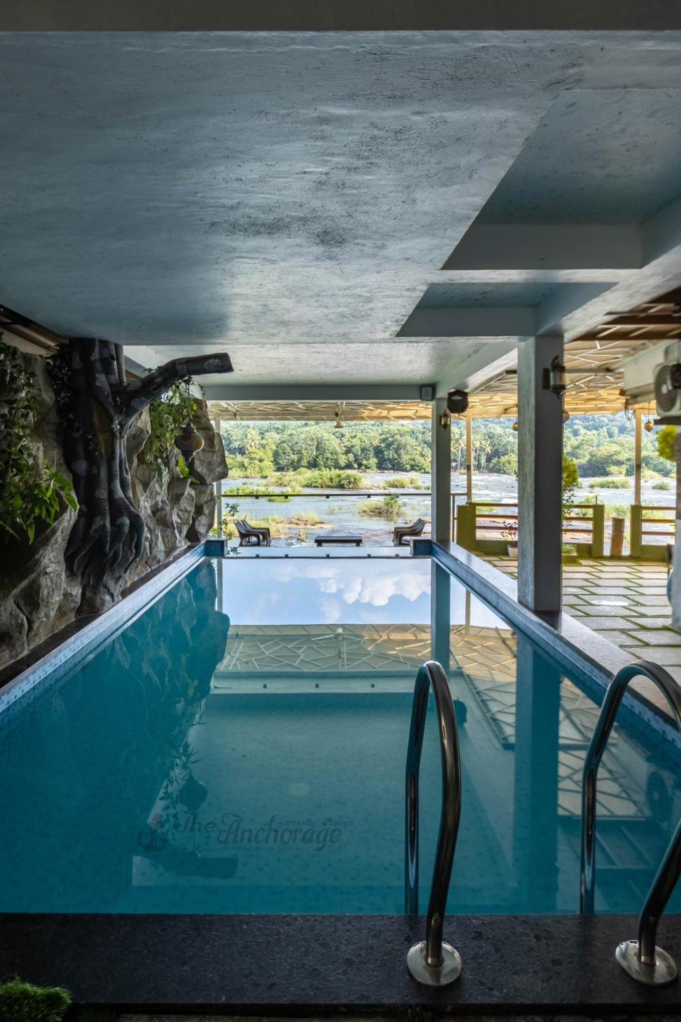 The Anchorage Athirapilly Resort Athirappilly Eksteriør billede